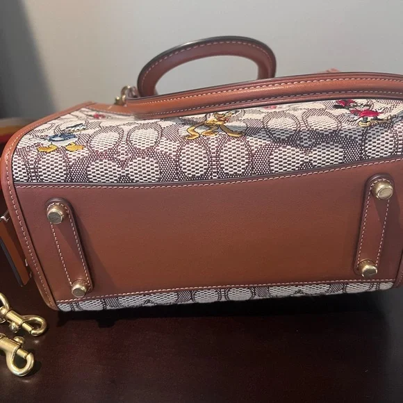 Coach Disney and friends Rogue Bag. - Picture 8 of 10